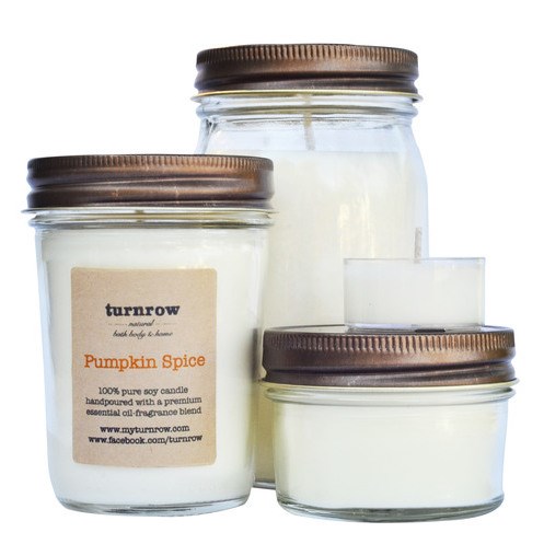 Picture of turnrow's pumpkin spice soy candle